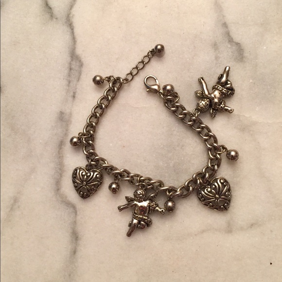 Angels and hearts charm bracelet - Picture 2 of 4